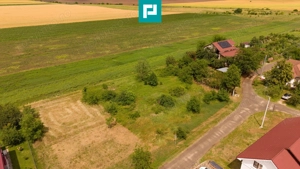 Teren intravilan de 602mp în Cicir, Vladimirescu - imagine 4