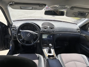 Mercedes e class w211 - imagine 6