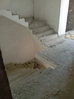 Vând bloc locuințe colective la GRI stradal – Șos. Chitilei- 848000Euro - imagine 5