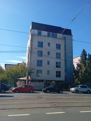 Vând bloc locuințe colective la roșu, stradal – Șos. Chitilei- 925000Euro