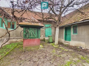 Casă 5 camere şi anexe în Cuied - imagine 2