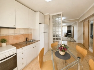 Apartament 3 camere, 70mp -la 1 min  de Iulius Mall