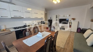 Apartament de vanzare 3 camere decomandate mobilate utilate Turnisor - imagine 4