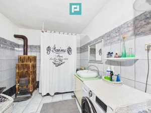Casă cu 6 camere pe teren de 2029 mp – Miniş - imagine 15
