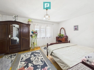 Casă cu 6 camere pe teren de 2029 mp – Miniş - imagine 8