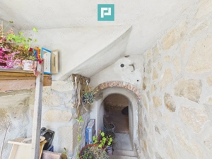 Casă cu 6 camere pe teren de 2029 mp – Miniş - imagine 16