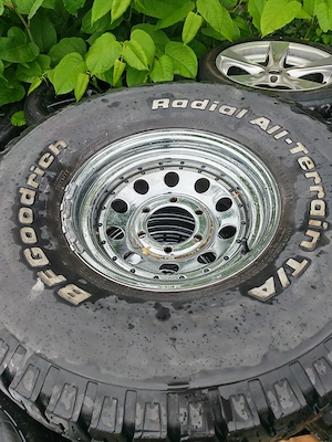 Vand roti pentru Off Road