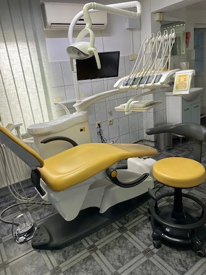 Unit dentar Runyes cu compresor Eurocompress