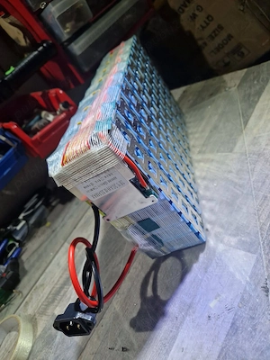 Acumulator scuter city coco pt podea 60v 30ah LG
