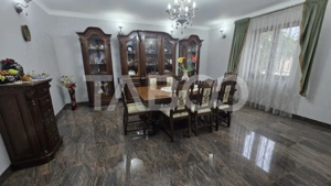 Casa individuala de vanzare 10 camere teren liber 530m zona Lupeni - imagine 6