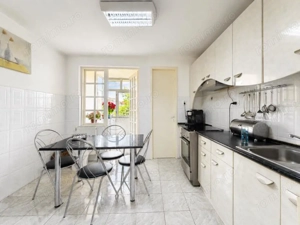 Apartament 4 Camere cu Doua GARAJE - Zona LIPOVEI - 0%COMISION - imagine 3