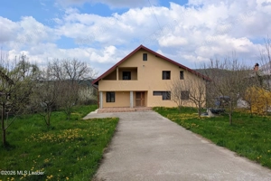 Arges | Valea Mare-Bratia | Vila veritabila 276 mp in zona pitoreasca