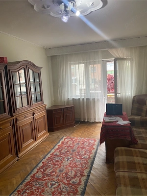 Vânzare apartament cu 3 camere