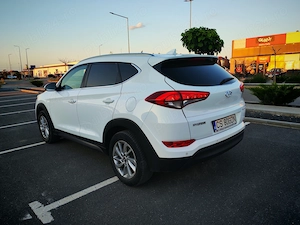 Hyundai Tucson 1.7 CRDi, 141 CP Automată   Echipare Premium Luxury 2017  - imagine 4