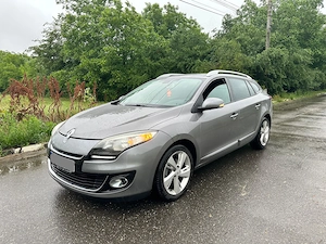 Renault Megane III Break 2012 1.5 dCi 110 CP | Panoramic | Keyless | Revizie Recentă - imagine 3