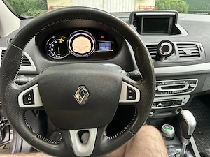 Renault Megane III Break 2012 1.5 dCi 110 CP | Panoramic | Keyless | Revizie Recentă - imagine 6