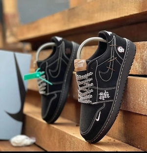 Nike Air Jordan 1 Low WMNS Full Black