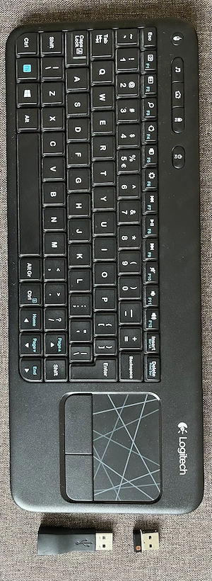Tastatura Logitech K400r Wireless Touch Mouse