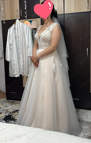 Vând rochie de mireasă 