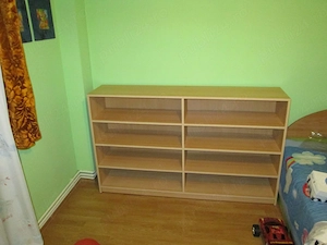 Corp mobilier in stare foarte buna
