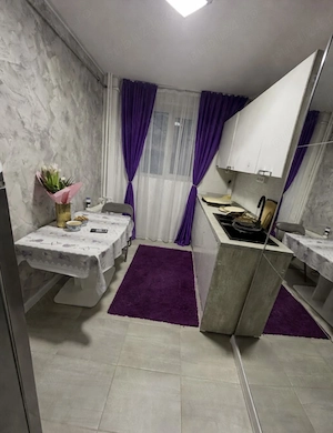 Vand apartament 3 camere ULTRACENTRAL Ploiesti - imagine 5