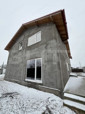 Casa duplex la rosu C1+C2, 302 mp utili, 500 mp teren  - imagine 3