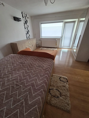 Proprietar vand apartament cu o camera - imagine 5