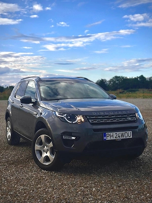 Land Rover Discovery Sport 2.0 Diesel 150 CP | 2018 | 178.000 km | CarVertical | 2 chei