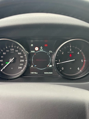 Land Rover Discovery Sport 2.0 Diesel 150 CP | 2018 | 178.000 km | CarVertical | 2 chei - imagine 6