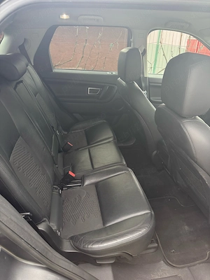 Land Rover Discovery Sport 2.0 Diesel 150 CP | 2018 | 178.000 km | CarVertical | 2 chei - imagine 10