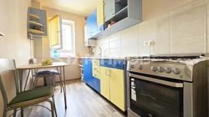 Apartament cu boxa si parcare zona Coresi - imagine 3