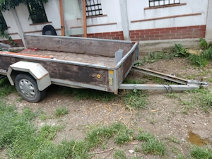 Inchiriez remorca marfă si moto cat. B
