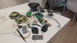 Kit audio 2.1 (Logitech Z533) 2x15 + 30 watt