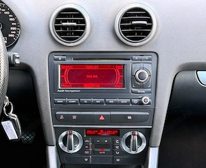 Audi A3 Sportback 2.0 TDI Attraction - imagine 13
