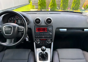 Audi A3 Sportback 2.0 TDI Attraction - imagine 11