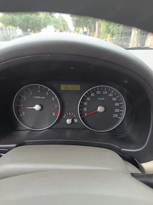 Hyundai accent 2008