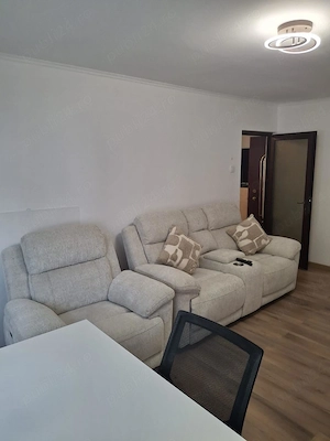 Dau in chirie ap 3 cam PB , parter Zona -str Barierei , lux, loc parcare - imagine 8