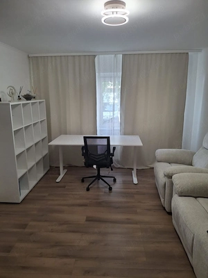Dau in chirie ap 3 cam PB , parter Zona -str Barierei , lux, loc parcare - imagine 9