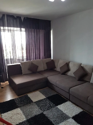 Apartament de vanzare 4 camere decomandat