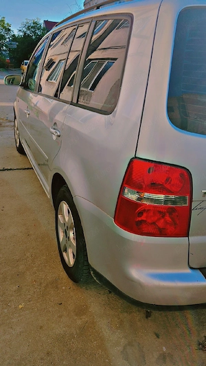 vw touran 1.4B  - imagine 5