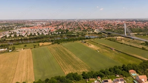 TEREN INTRAVILAN DE 4.500 MP ARADUL NOU - imagine 5
