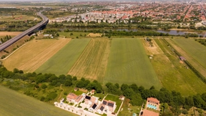 TEREN INTRAVILAN DE 4.500 MP ARADUL NOU - imagine 10