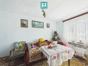 Casă cu 2 corpuri de clădire în Bujac - imagine 15
