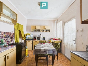 Casă cu 3 camere și 1047 mp în Peregu Mic - imagine 6