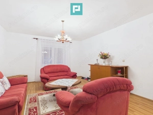 Casă 2 corpuri și 5 camere ultracentral în Curtici - imagine 2