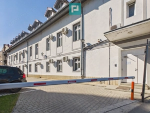 Birouri Ultracentrale, 185,5 mp, Parcare Proprie - imagine 2