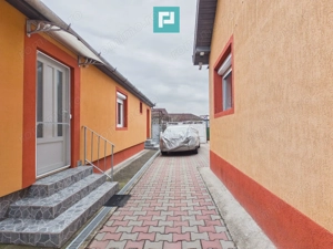 Casă 2 corpuri și 5 camere ultracentral în Curtici - imagine 15