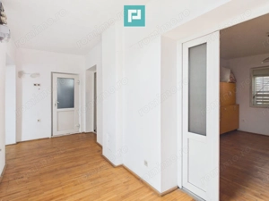 2 case separate + curte 1400 mp – Zona Dâmbovița - imagine 11