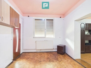 2 case separate + curte 1400 mp – Zona Dâmbovița - imagine 18