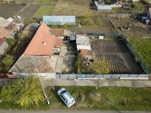 Casă cu front stradal generos Șeitin, județul Arad - imagine 11